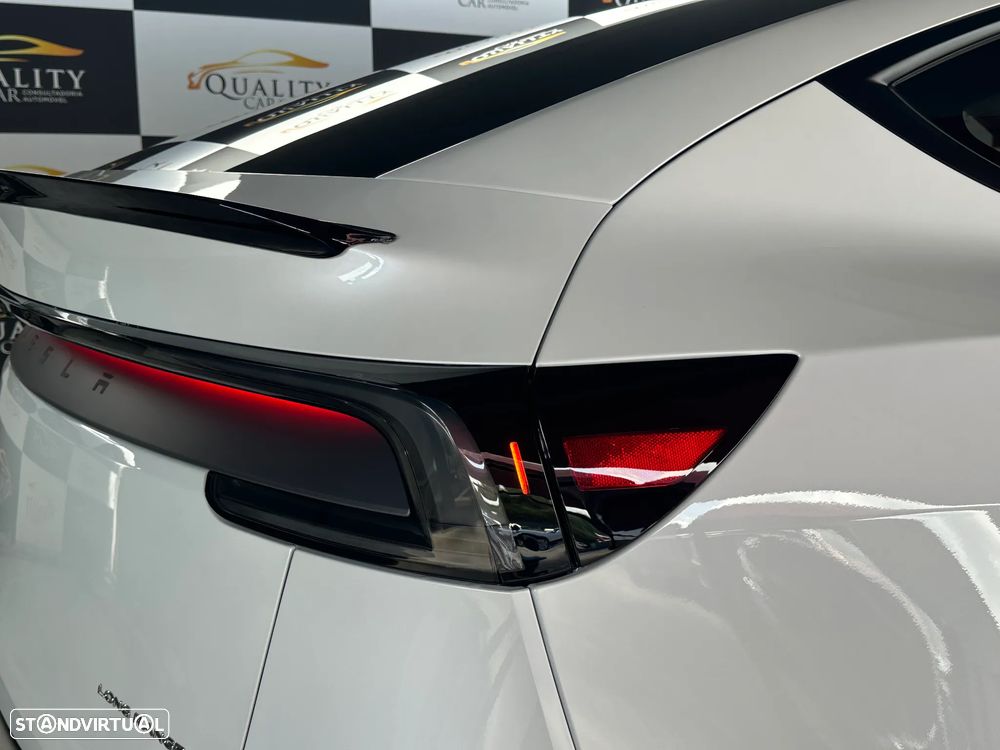 Tesla Model Y Long Range Tração Traseira - 17