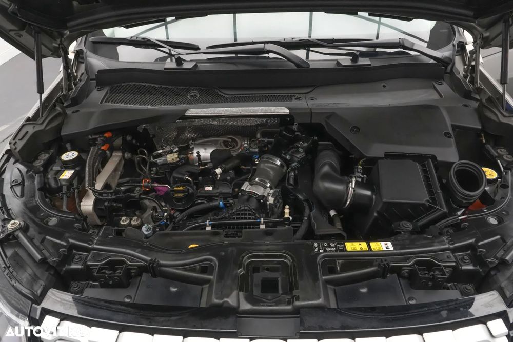 Land Rover Discovery Sport - 28