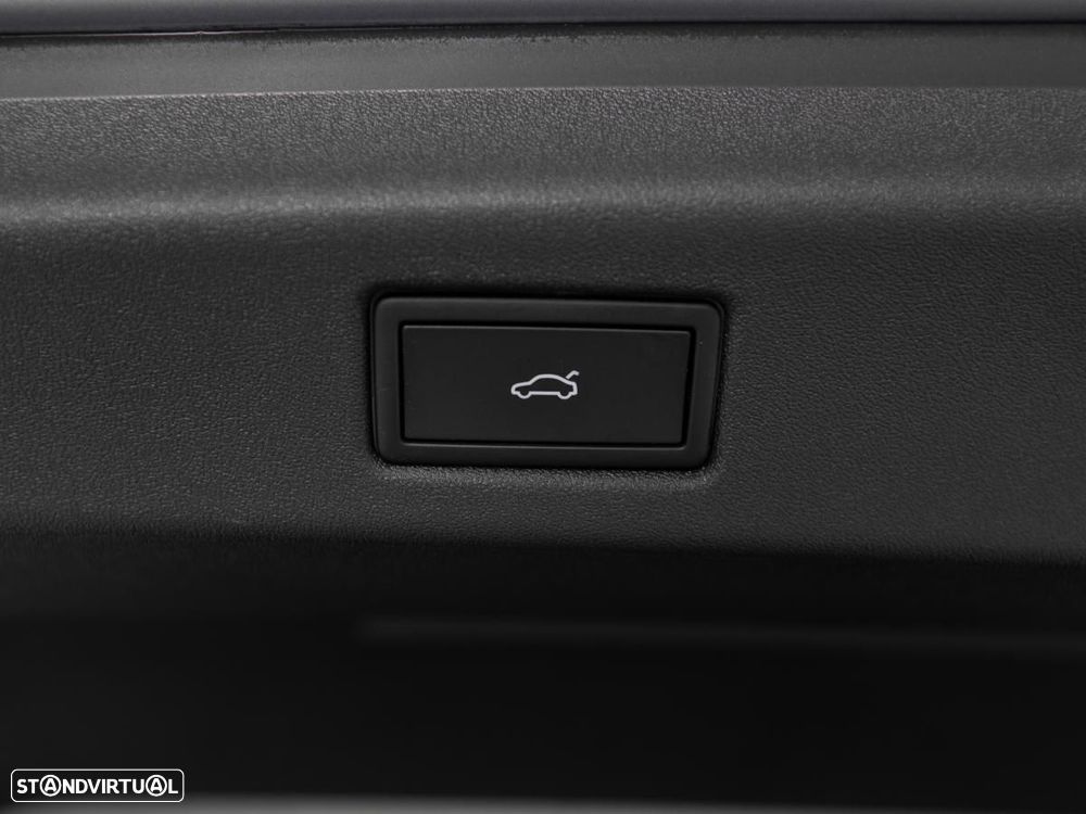 VW ID.7 Tourer Pro S - 13