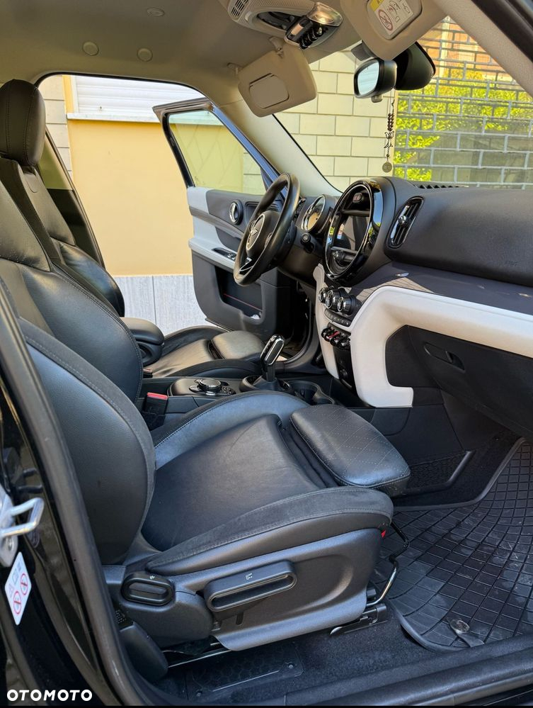 MINI Countryman Cooper SD ALL4 - 6