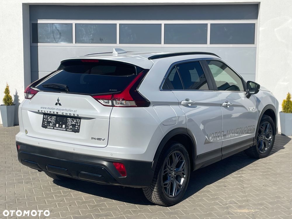 Mitsubishi Eclipse Cross 4WD Top - 3