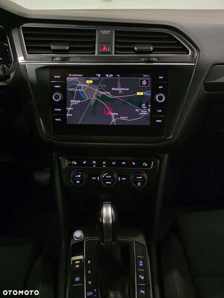 Volkswagen Tiguan Allspace 2.0 TDI SCR 4Motion DSG Highline - 9