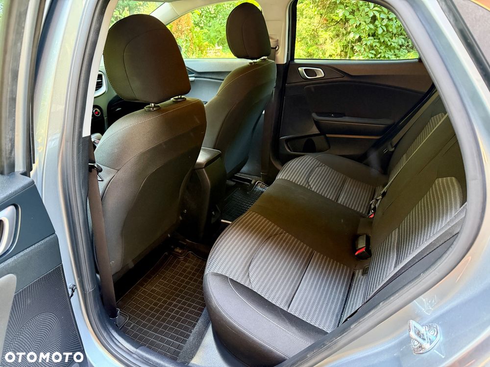 Kia XCeed 1.5 T-GDI M DCT - 13