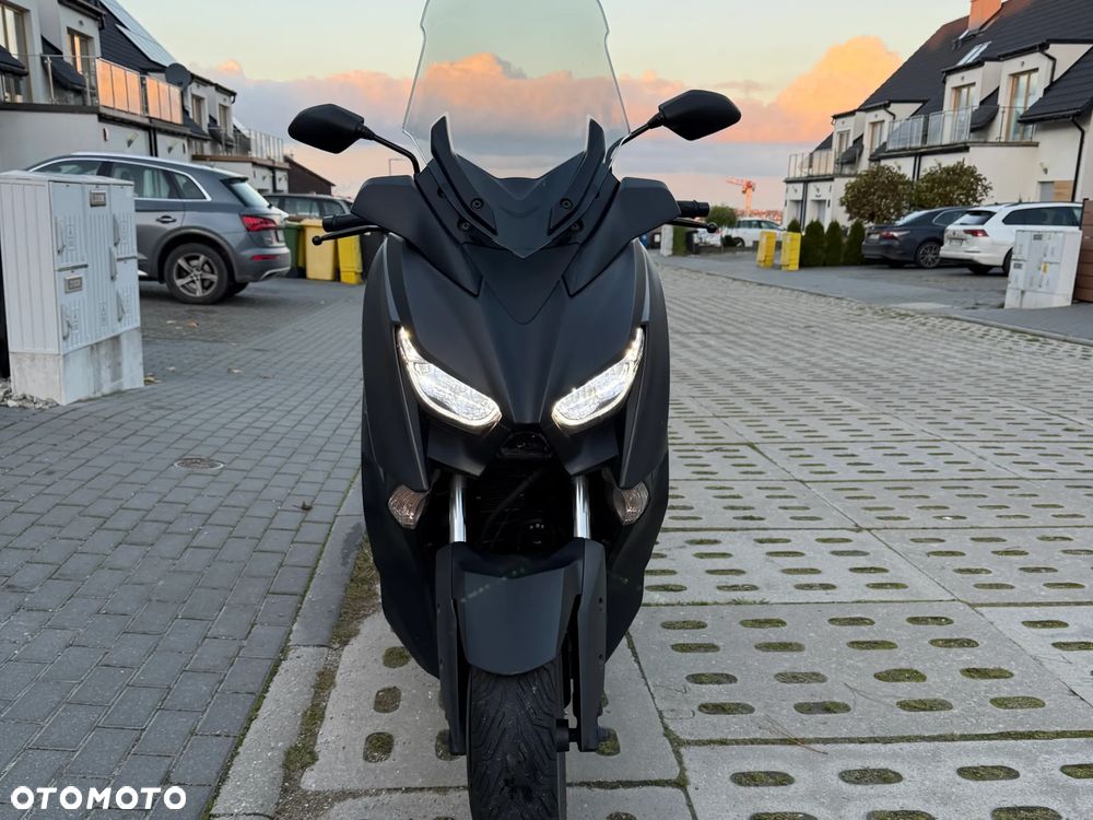 Yamaha X-max - 15
