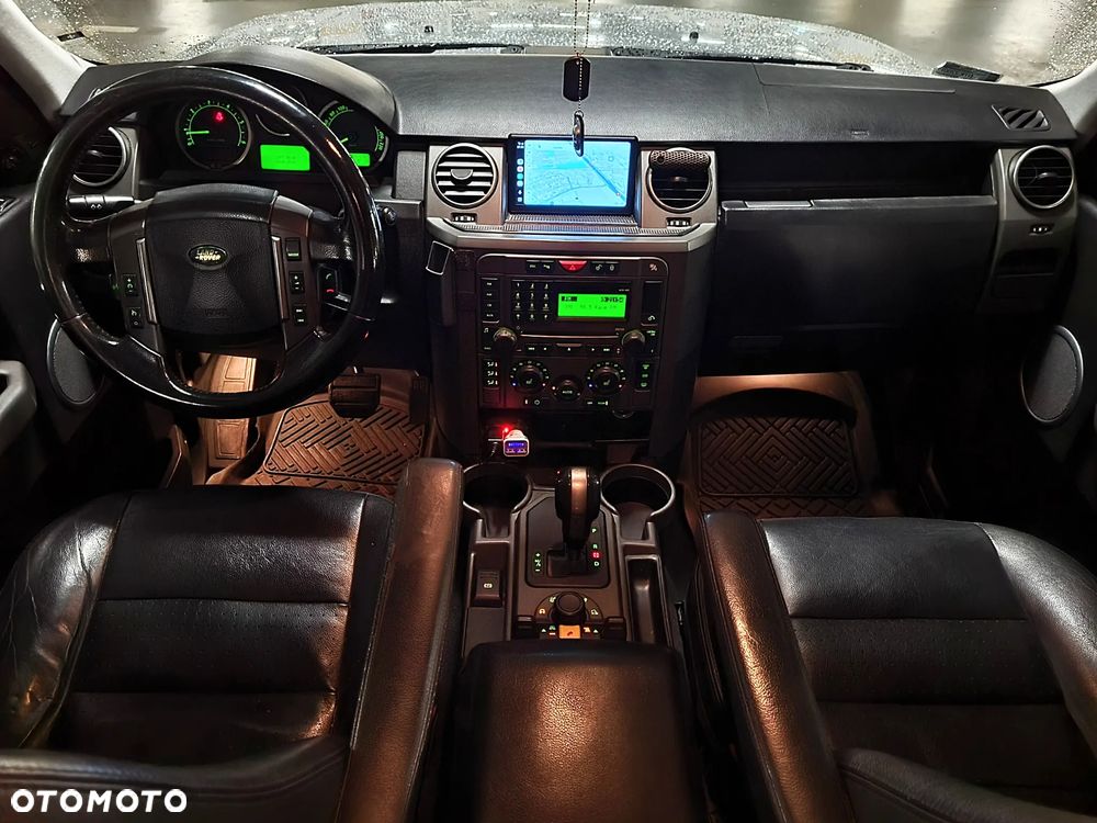 Land Rover Discovery IV 2.7D V6 HSE - 8