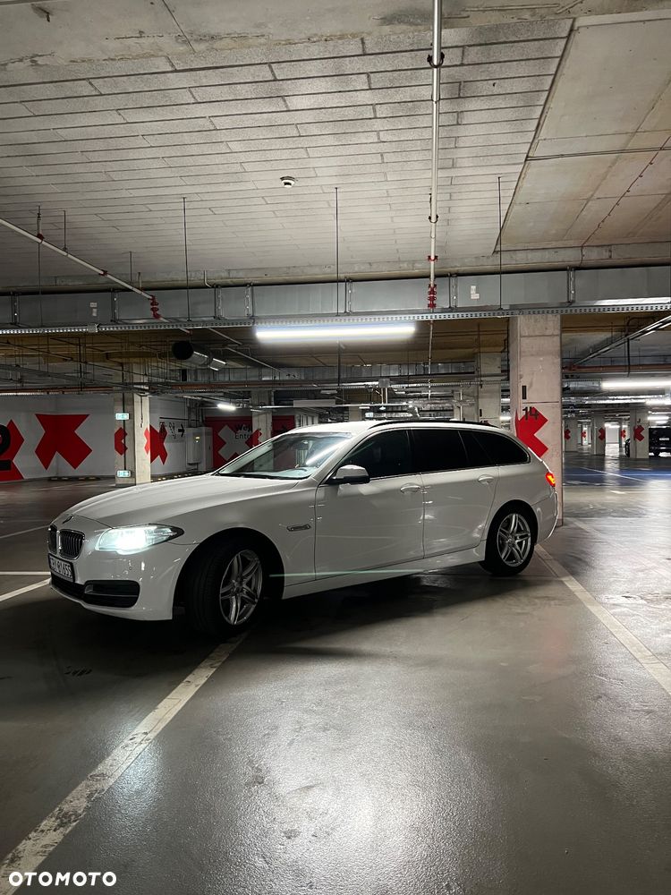 BMW Seria 5 520d - 4