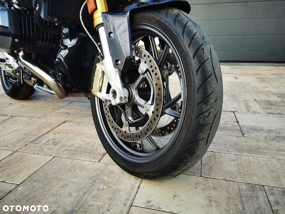 BMW R - 23