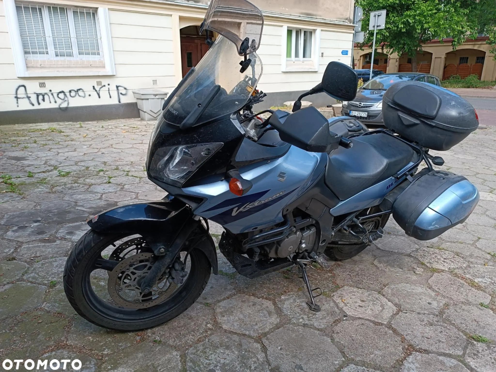 Suzuki DL