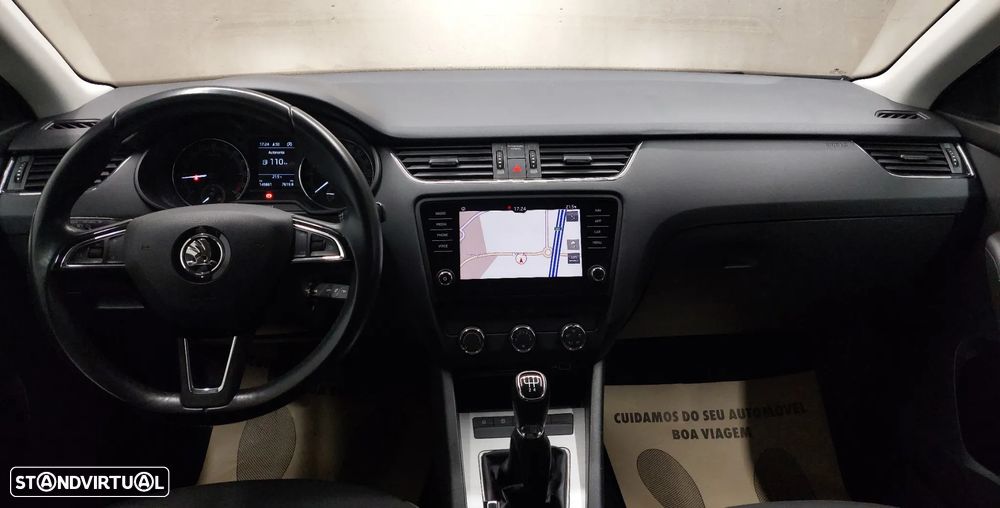 Skoda Octavia Break 1.6 TDi Ambition - 11