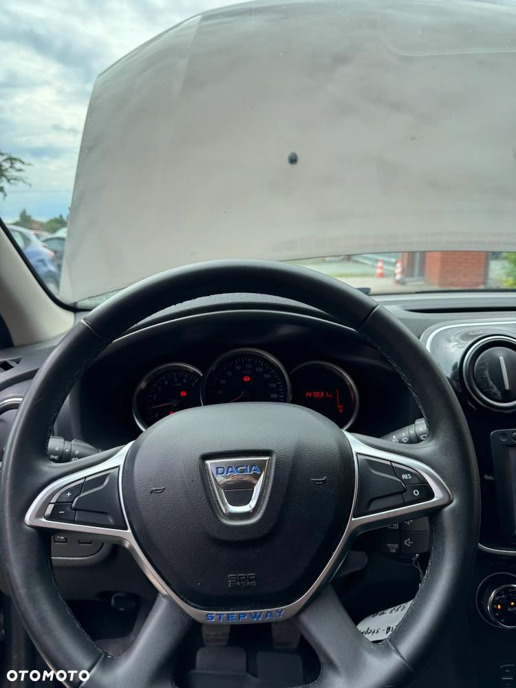 Dacia Sandero Stepway TCe 100 Celebration - 11