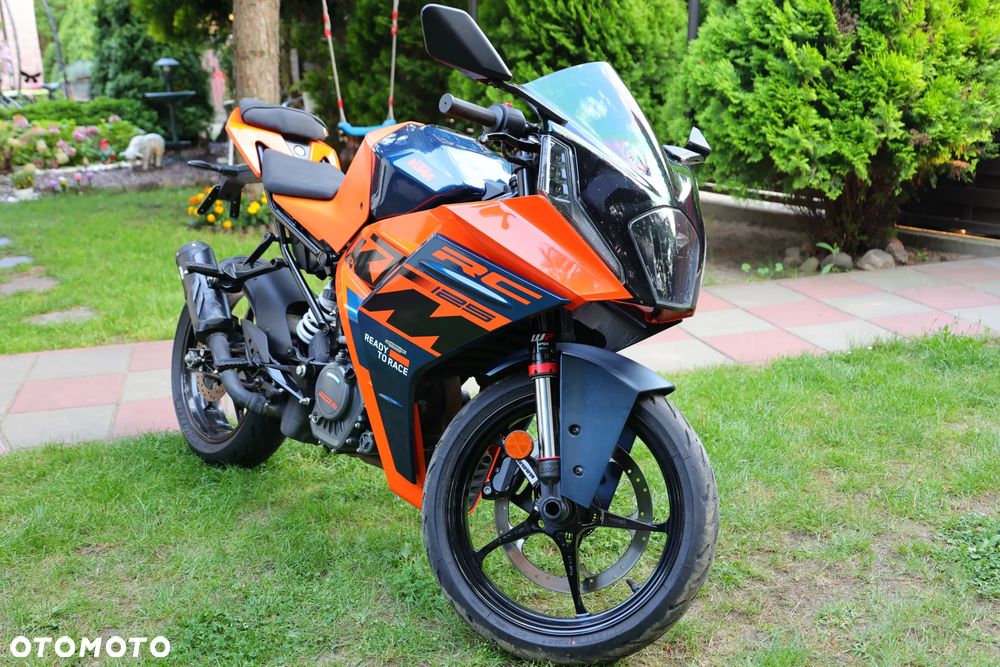 KTM RC 125 - 12