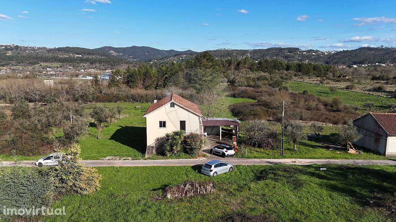 Moradia T2 para venda - Grande imagem: 2/28