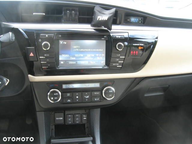 Toyota Corolla 1.6 Premium EU6 - 21