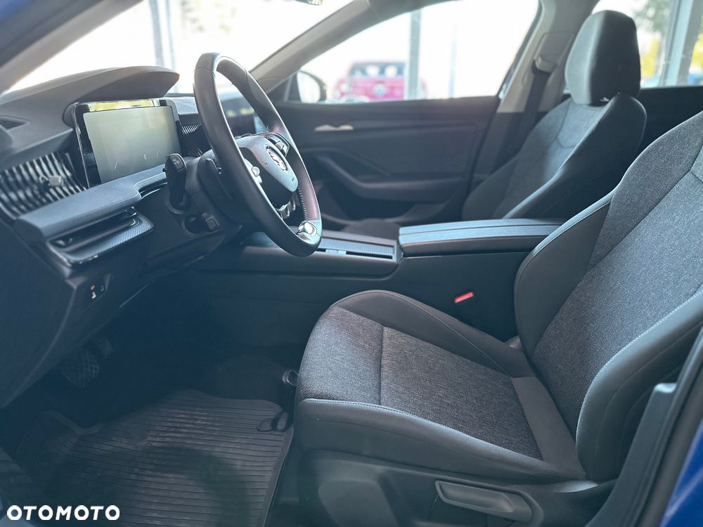 Skoda Superb 1.5 TSI Ambition DSG - 19