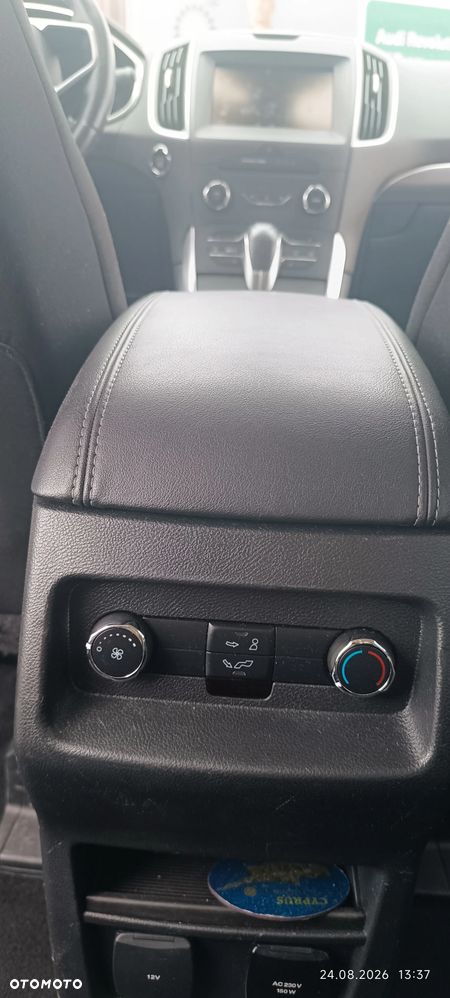 Ford S-Max 2.0 TDCi Titanium PowerShift - 15