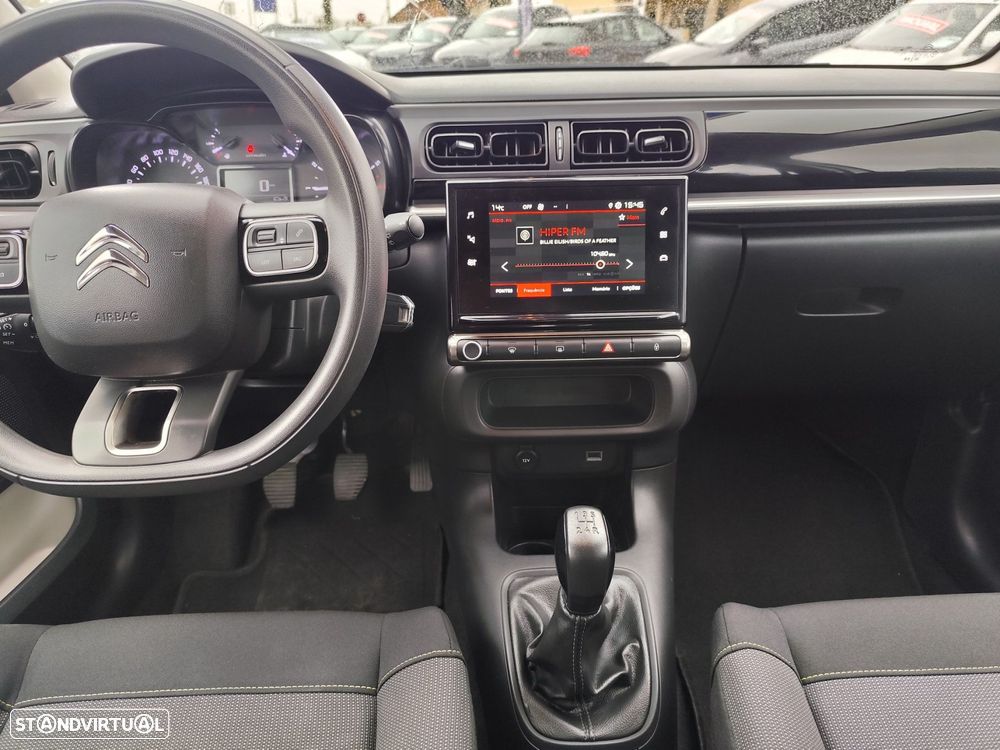 Citroën C3 1.2 PureTech Shine - 17