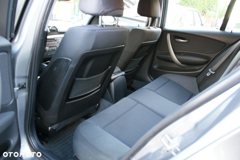 BMW Seria 1 118d - 9
