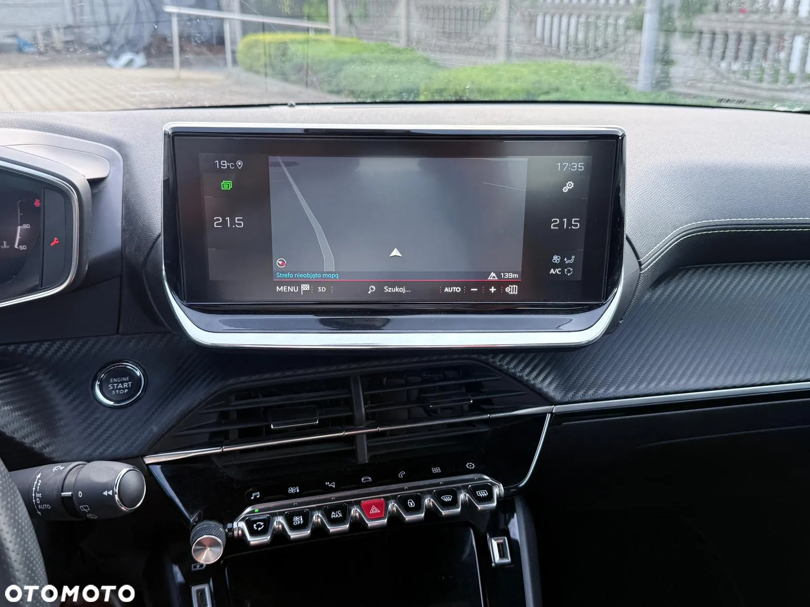 Peugeot 208 PureTech 100 GT - 23