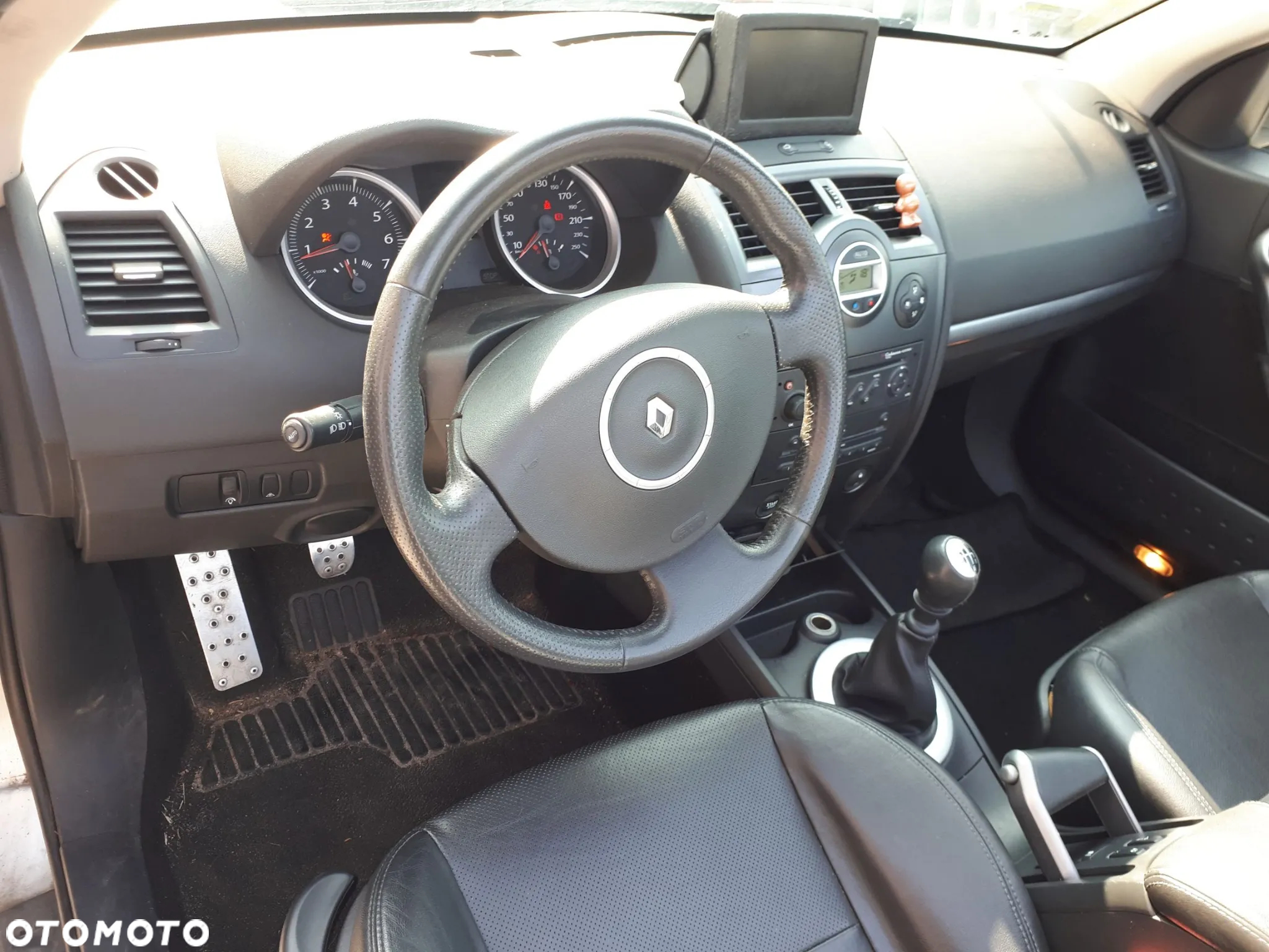 RENAULT MEGANE II LIFT CABRIO 05-09 2.0 16V KLAPA TYŁ TYLNA TED69 - 31