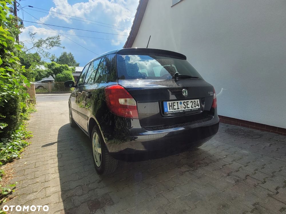 Skoda Fabia 1.2 HTP Ambiente - 4