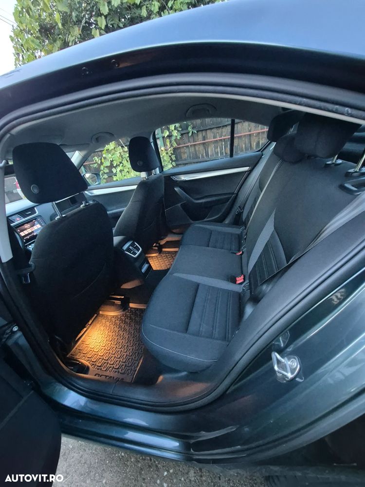 Skoda Octavia 1.6 TDI Ambition - 9