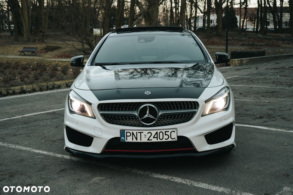 Mercedes-Benz CLA 200 7G-DCT AMG Line - 7