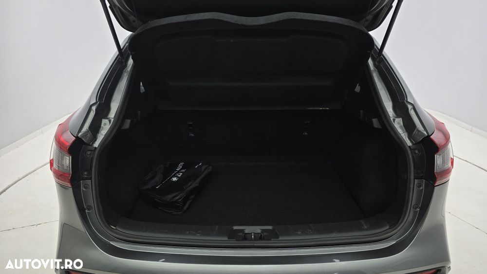 Nissan Qashqai - 25