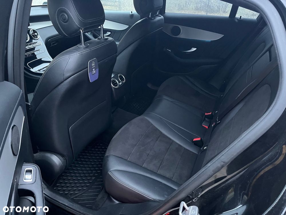 Mercedes-Benz GLC 220 d 4-Matic - 3