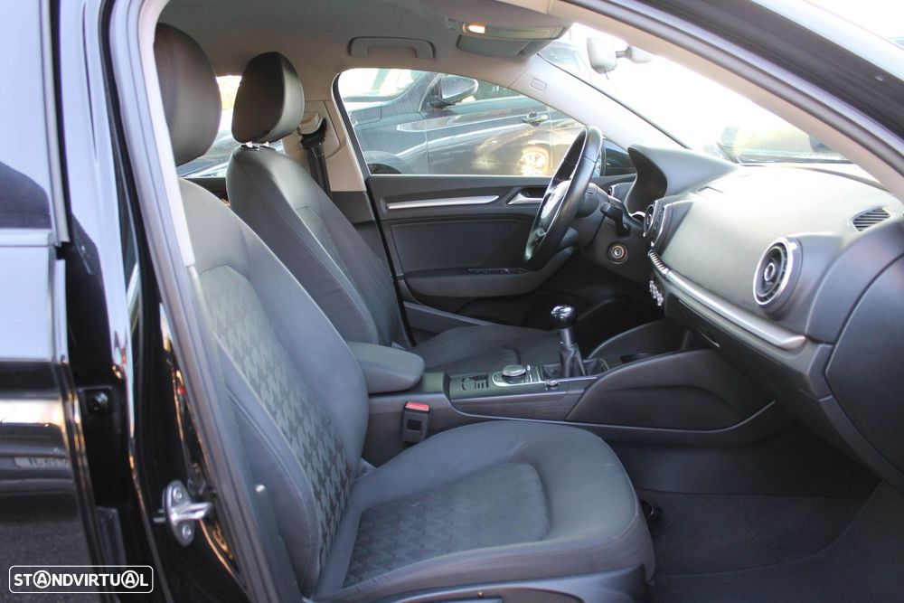 Audi A3 Limousine 1.6 TDI Sport - 40