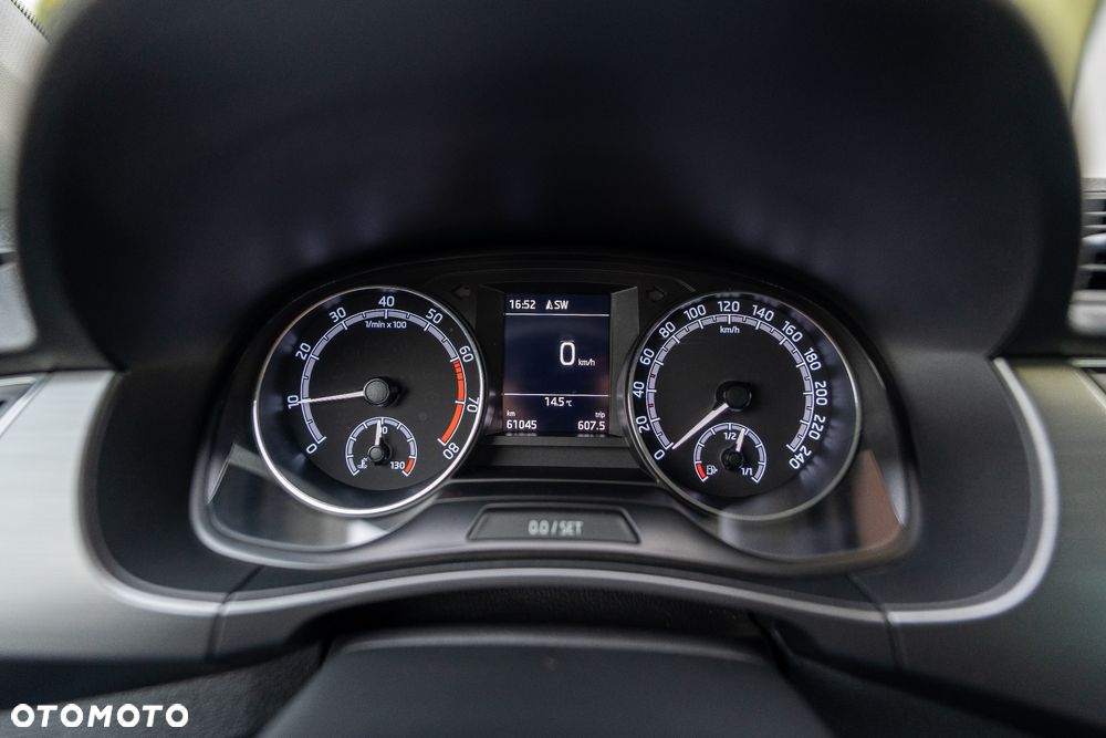 Skoda Fabia 1.0 TSI Soleil - 26