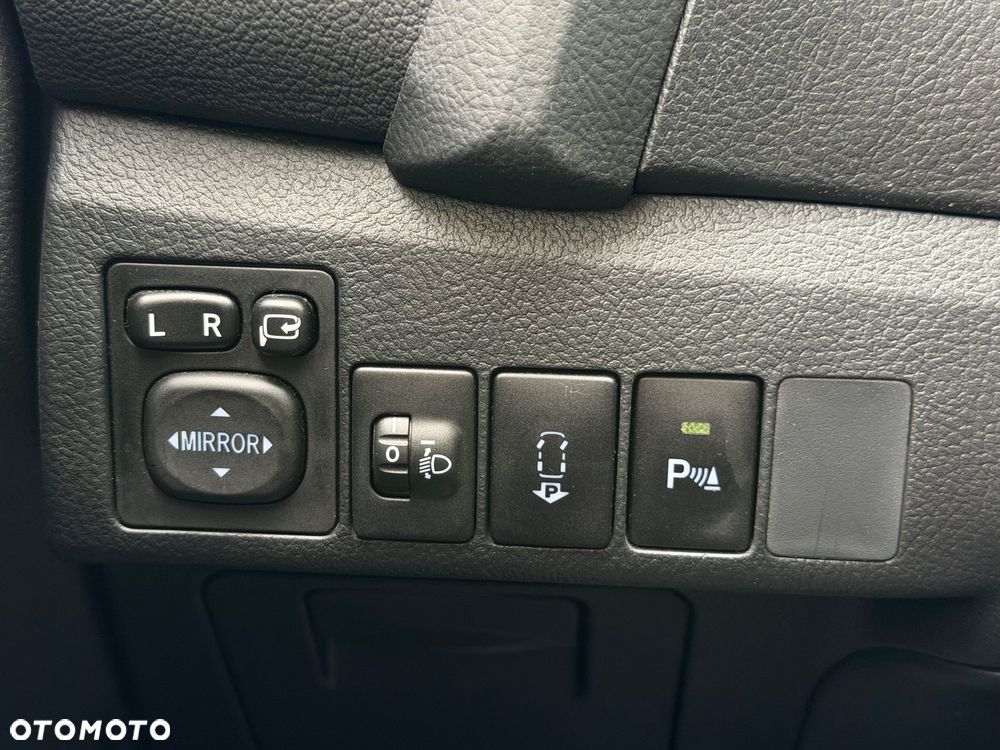 Toyota Auris Hybrid 135 Premium - 22