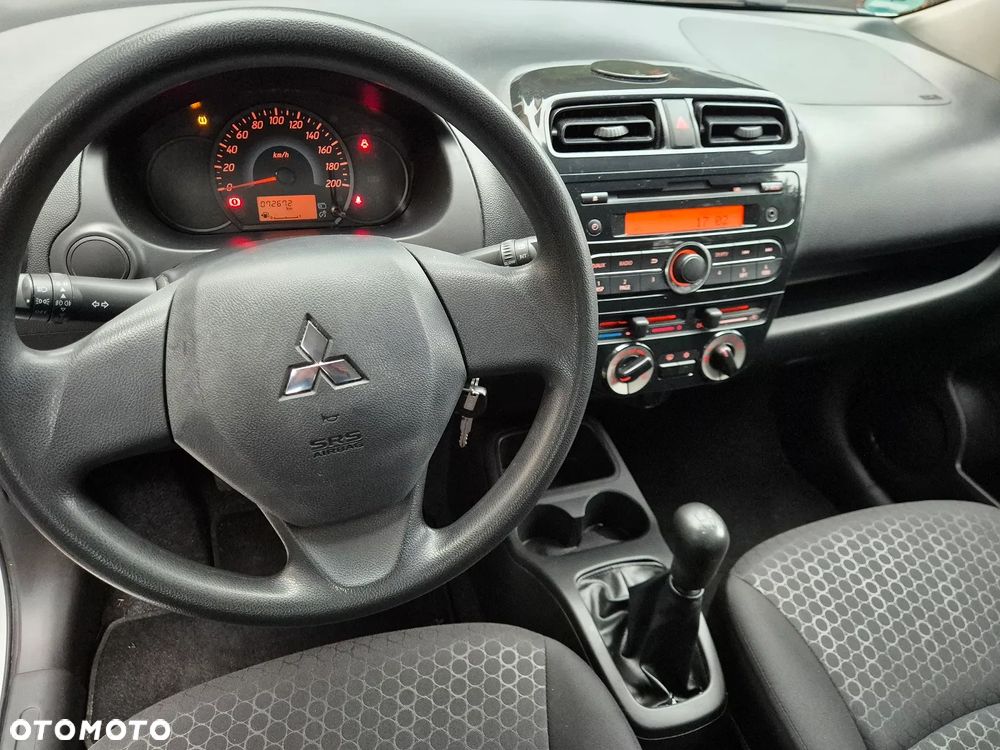 Mitsubishi Space Star - 20