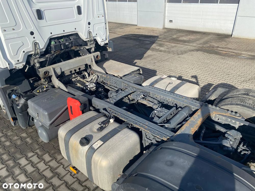 Mercedes-Benz ACTROS ML1843 - 15