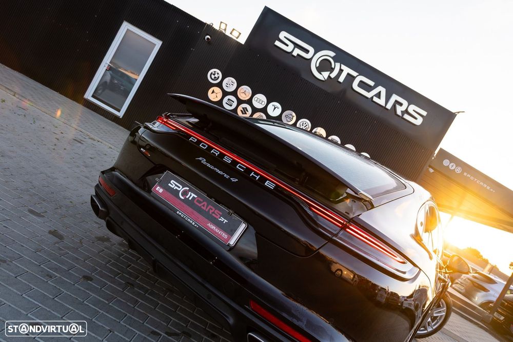 Porsche Panamera 4 - 10