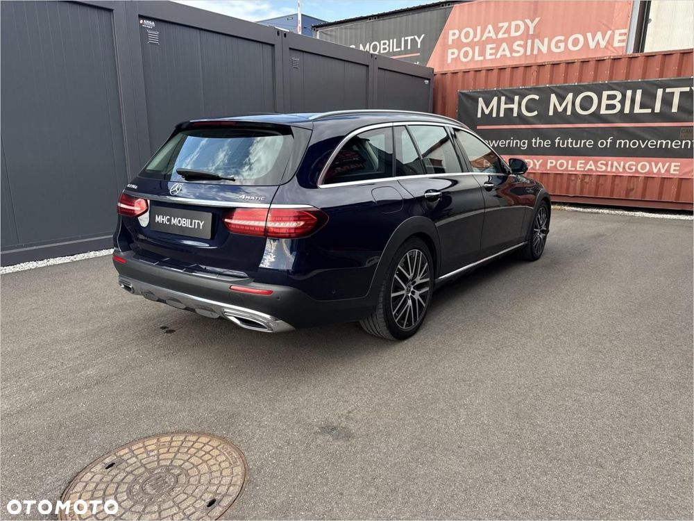 Mercedes-Benz Klasa E 220 d 4-Matic All-Terrain Avantgarde - 15