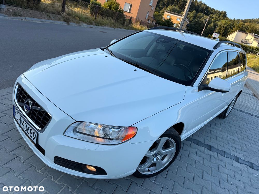 Volvo V70 D3 Momentum - 5
