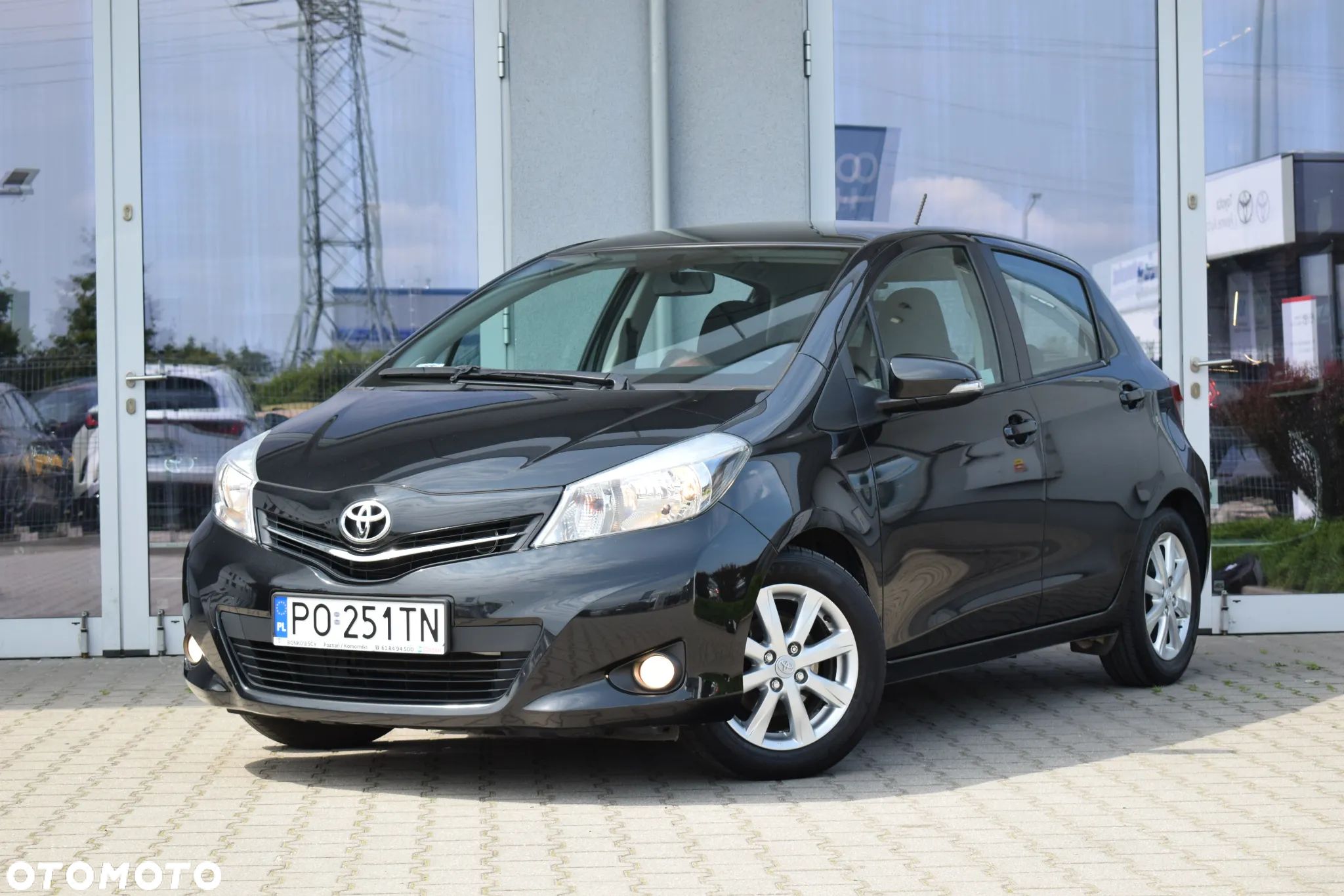 Toyota Yaris 1.33 Prestige - 1