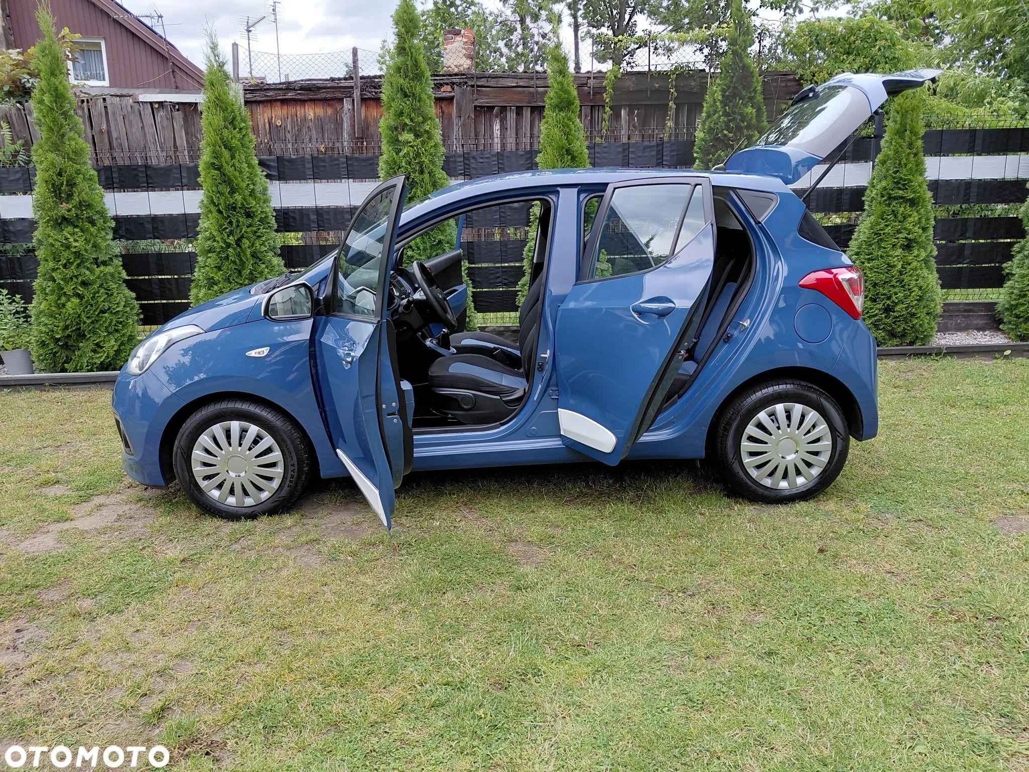 Hyundai i10 1.0 BlueDrive Premium - 1