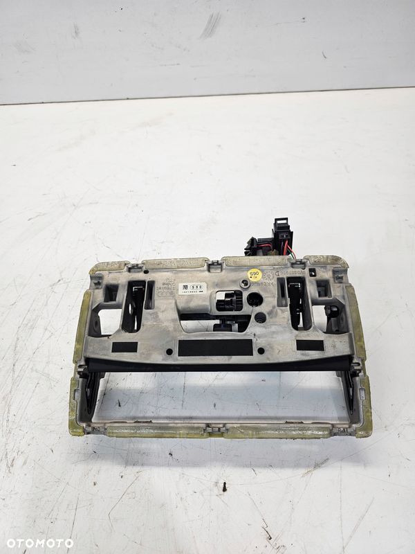 WINDA WYŚWIETLACZA AUDI A3 8V 8V0857974D - 4