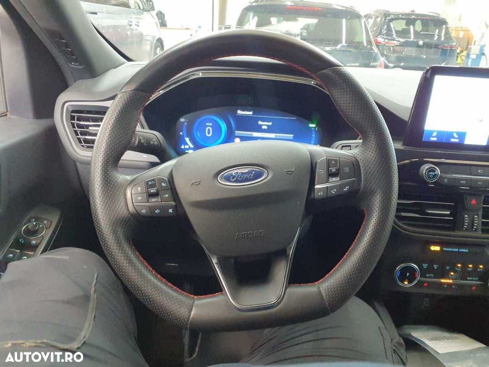 Ford Kuga 2.5 Duratec PHEV ST-LINE - 7