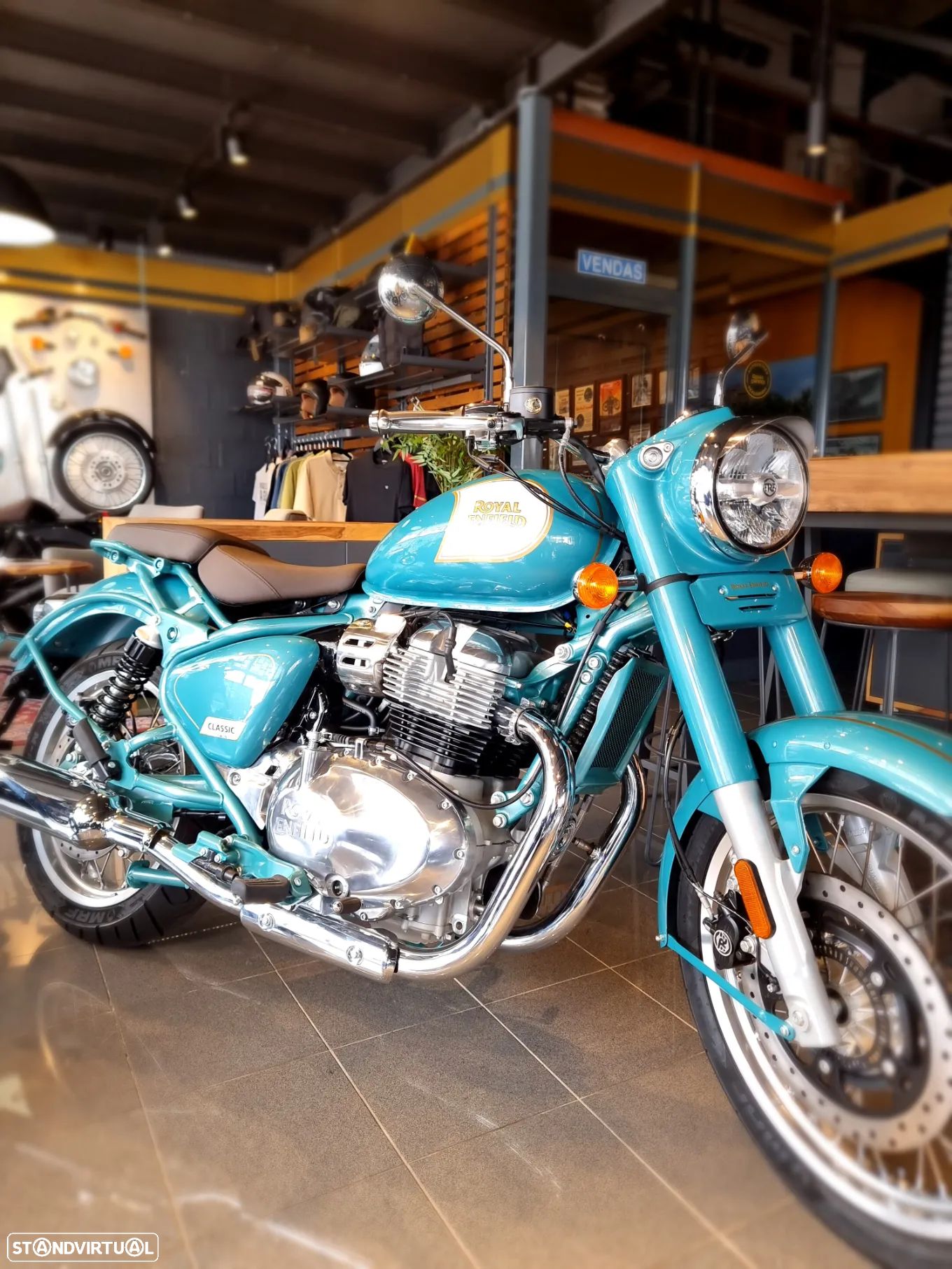 Royal Enfield Classic - 1