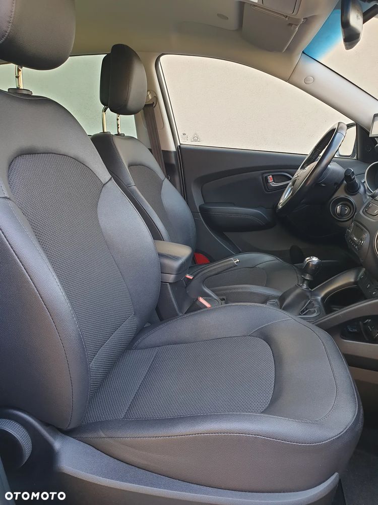 Hyundai ix35 1.6 2WD blue Style - 29