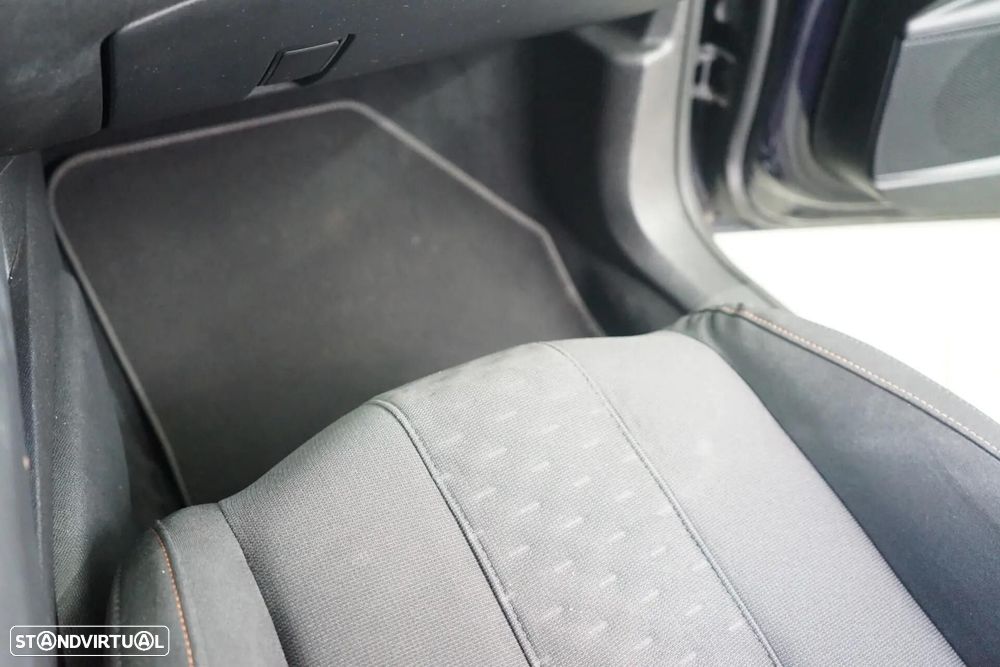 Peugeot 508 SW 1.5 BlueHDi Allure Pack EAT8 - 36