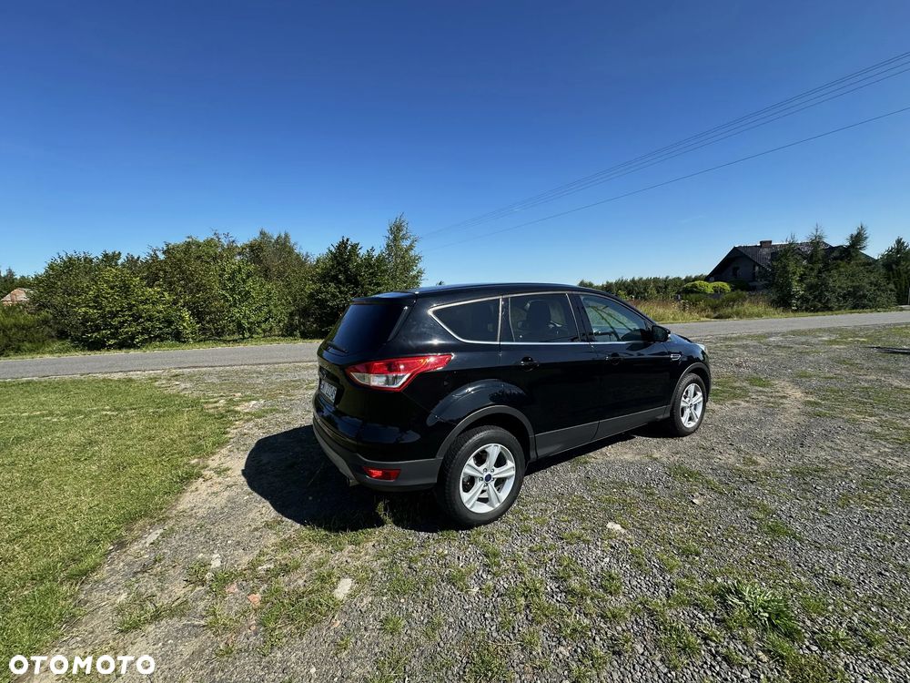 Ford Kuga 2.0 TDCi 2x4 SYNC - 6