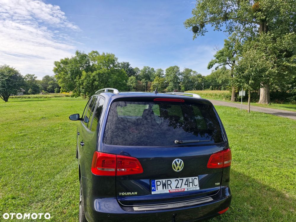 Volkswagen Touran 1.6 TDI DPF BlueMot Trendline - 29