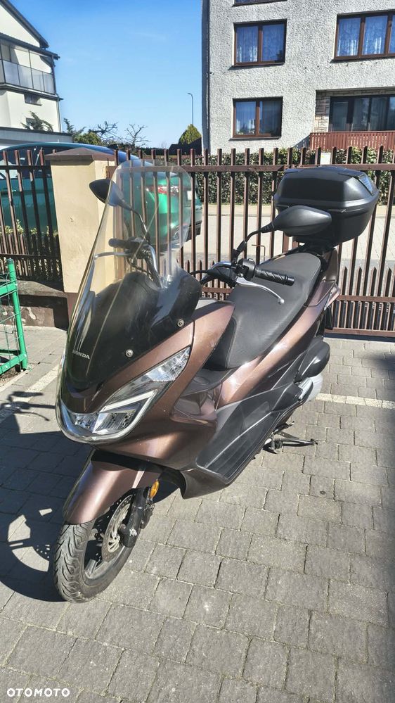 Honda PCX - 11