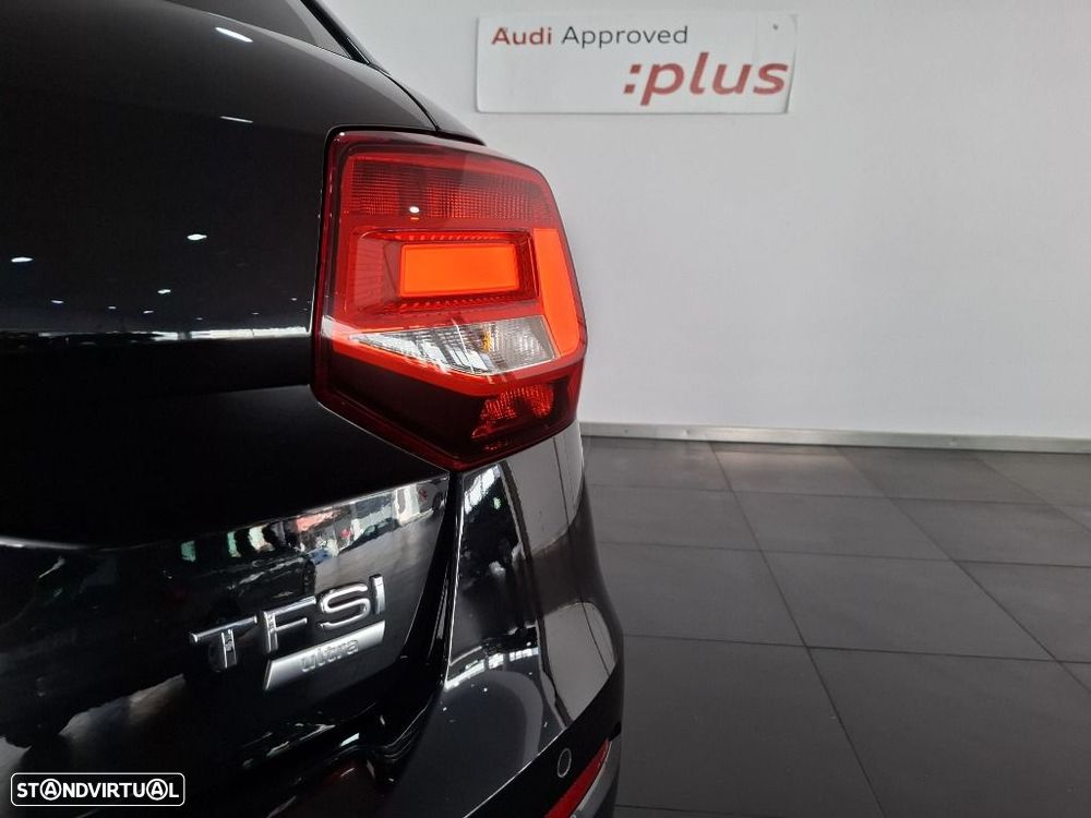 Audi Q2 1.0 TFSI Design S tronic - 11