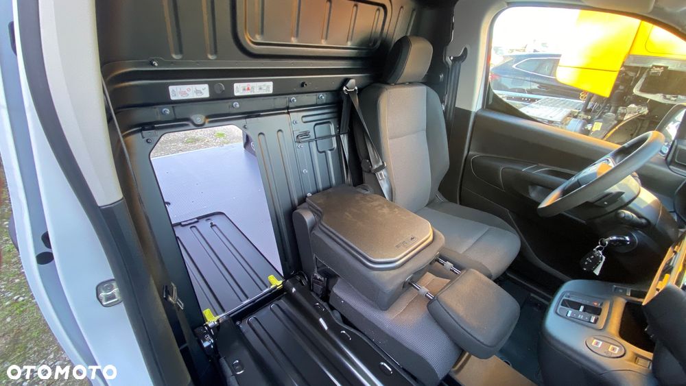 Toyota Proace City - 20