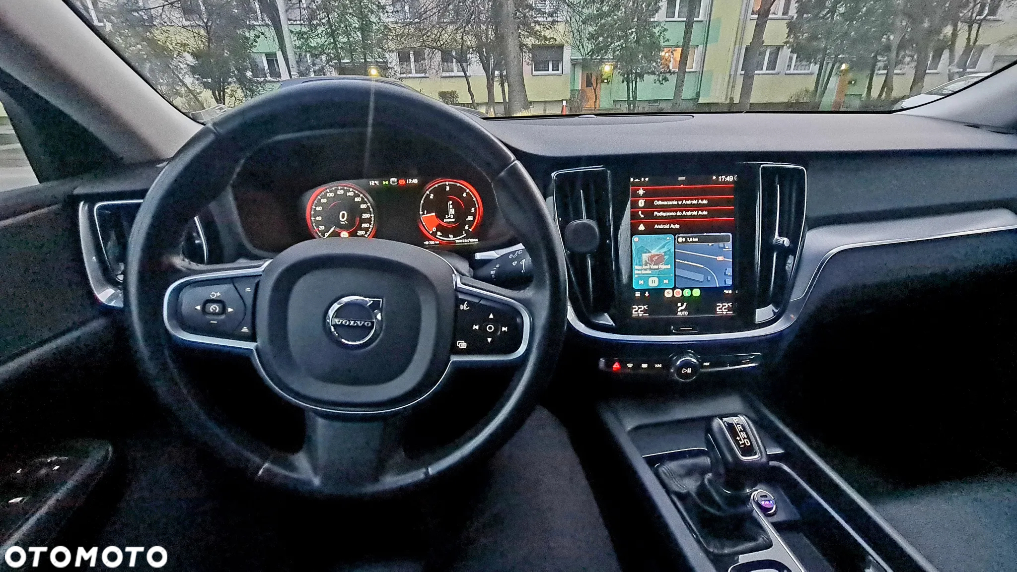 Volvo V60 D3 Momentum - 10