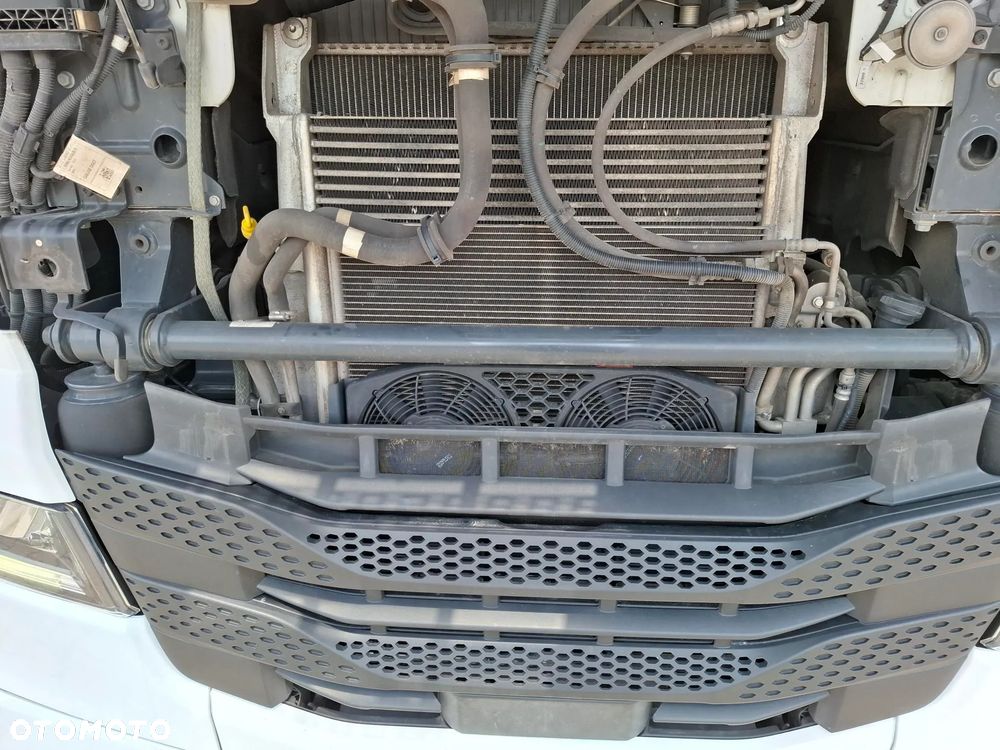 Iveco S-WAY AS440S53T/P - 9